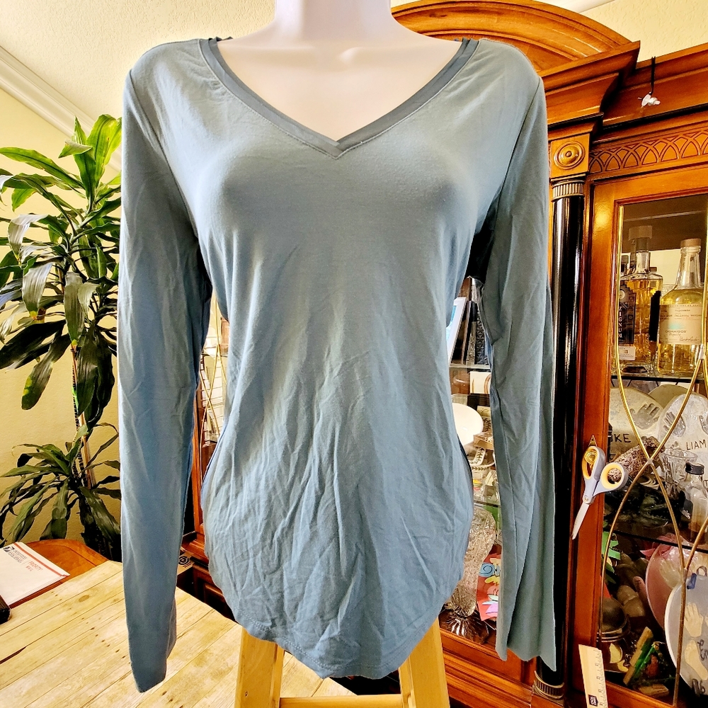 White House Black Market Blue V Neck Long Sleeve Blouse Size Small